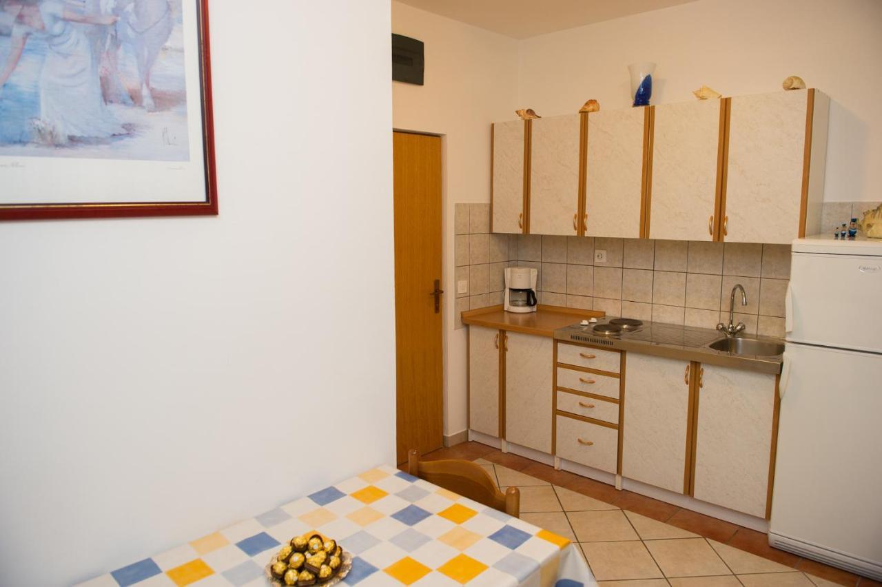 Apartments Villa Estella Srima Exterior foto